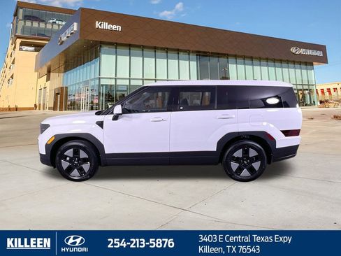 New 2026 Hyundai Santa Fe SE image 4