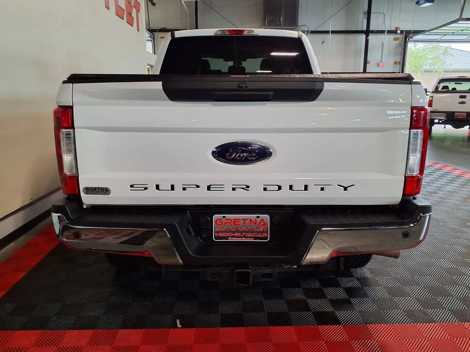 Used 2017 Ford F250 XLT w/ XLT Value Package AWD/4WD image 6
