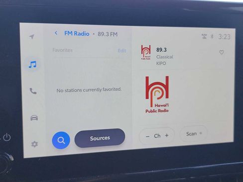 Used 2023 Toyota Corolla LE image 17