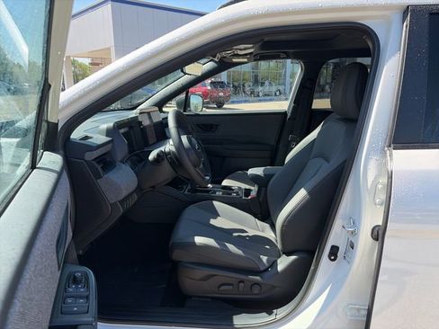 New 2026 Subaru Outback Limited AWD/4WD image 9