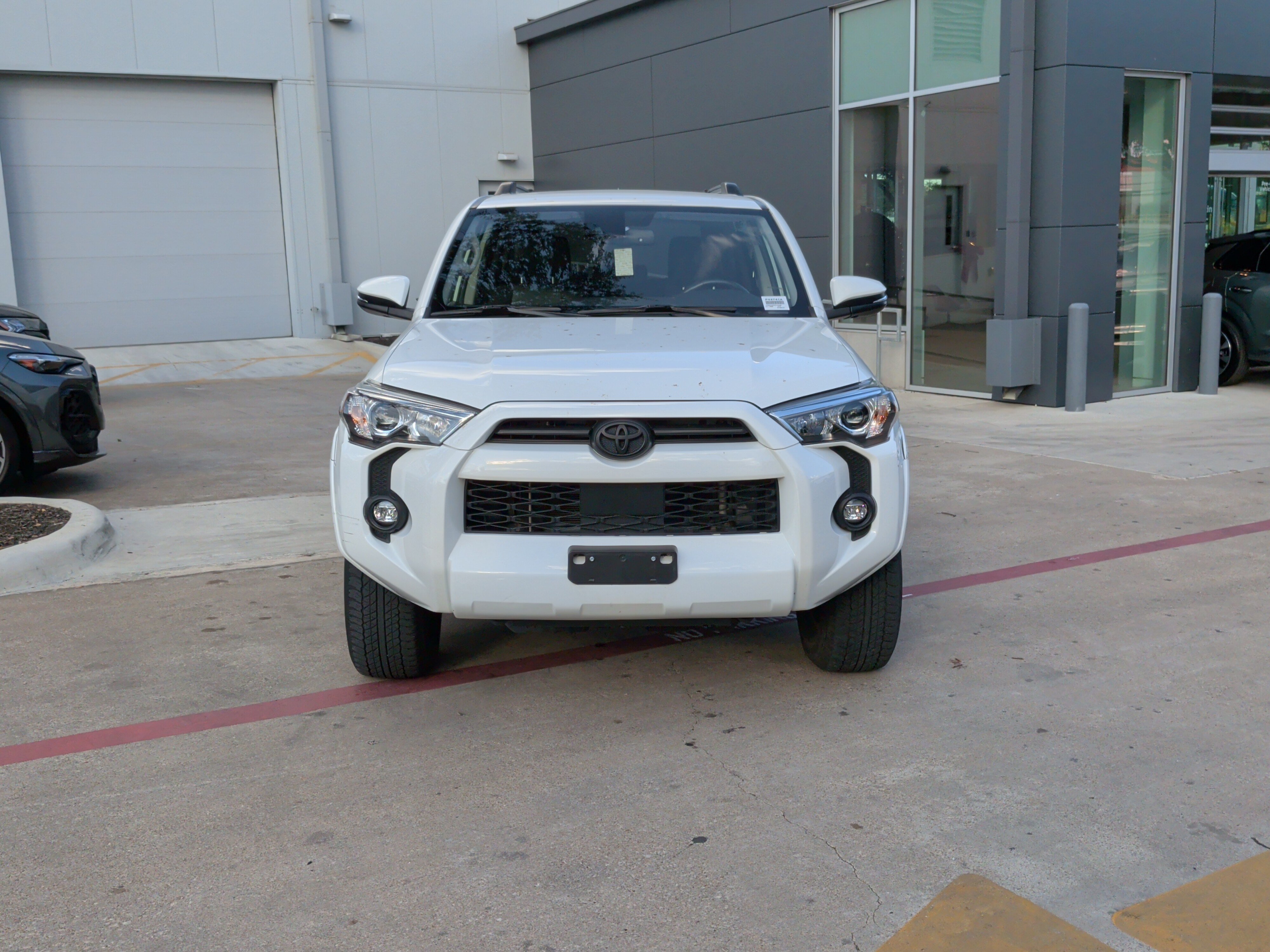 Used 2023 Toyota 4Runner SR5 Premium AWD/4WD image 3