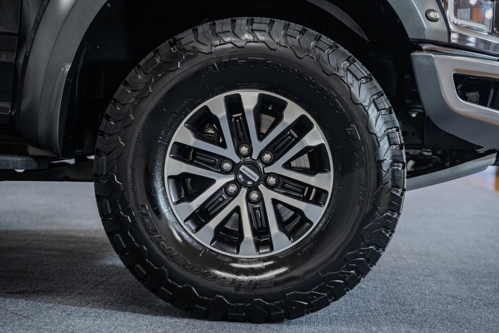 Used 2020 Ford F150 Raptor AWD/4WD image 22