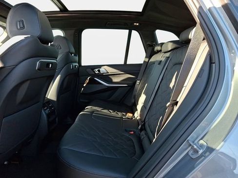 New 2026 BMW X5 xDrive40i image 9
