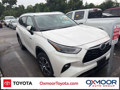 Used 2021 Toyota Highlander XLE