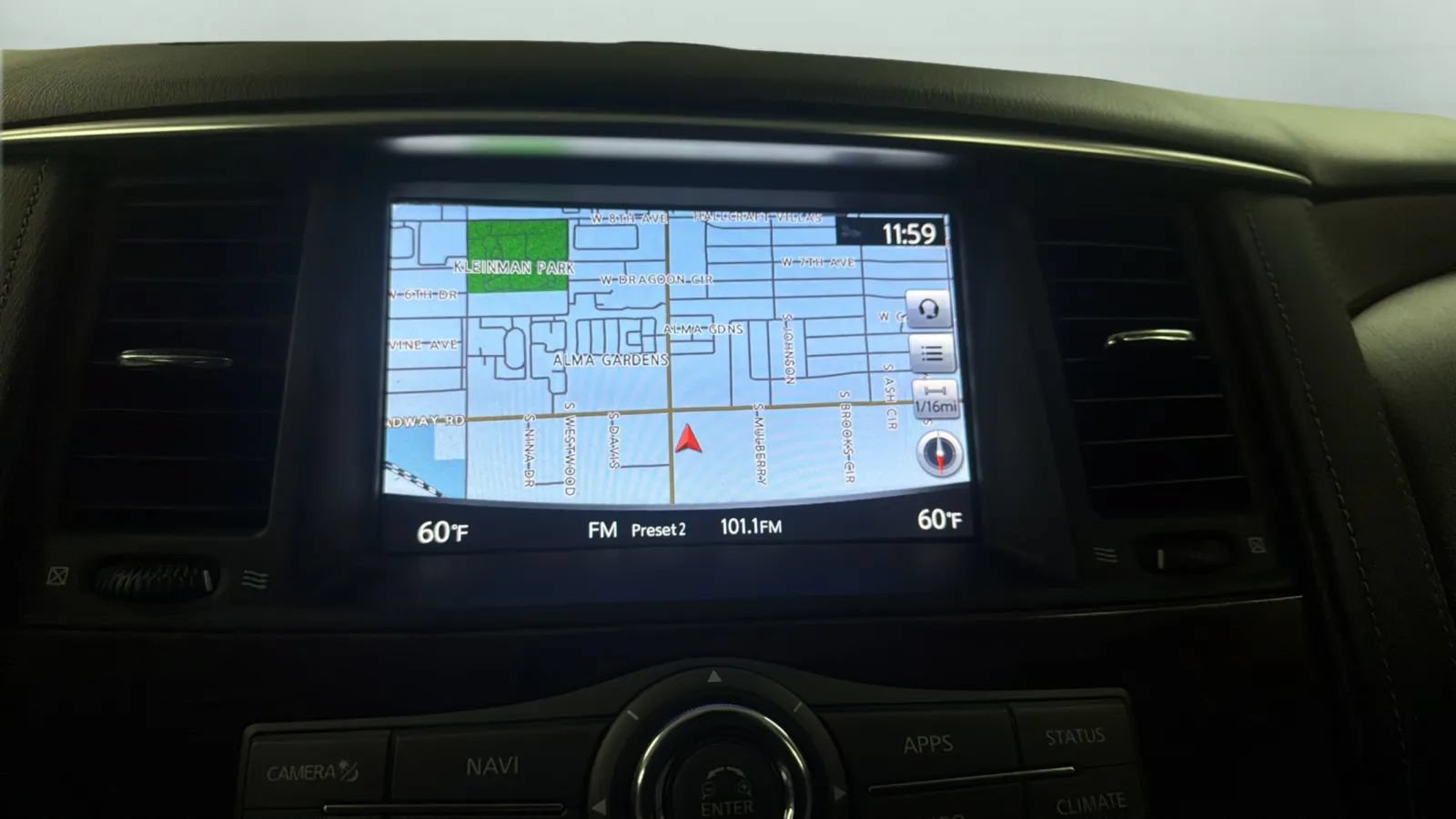 Used 2018 Nissan Armada Platinum RWD image 13