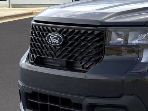 New 2025 Ford Maverick XLT w/ XLT Luxury Package image 18