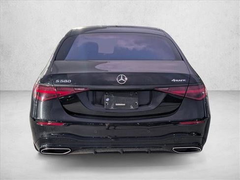 Used 2022 Mercedes-Benz S 580 4MATIC Sedan image 5