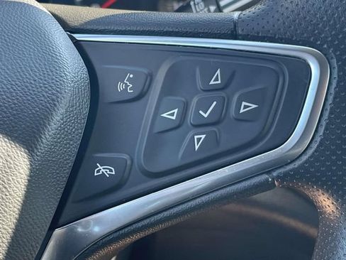 Used 2024 Chevrolet Malibu LT FWD image 22
