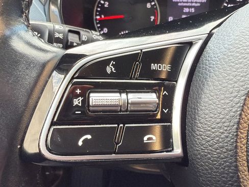 Used 2022 Kia Seltos Nightfall Edition image 12