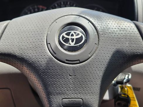 Used 2006 Toyota Corolla CE image 28