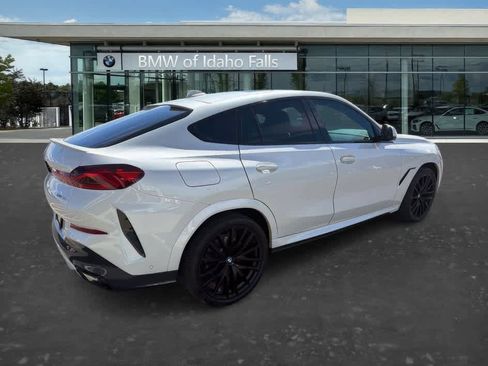 Used 2023 BMW X6 xDrive40i w/ Executive Package image 8