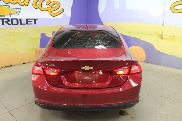 Used 2017 Chevrolet Malibu LT w/ True North Edition FWD image 7