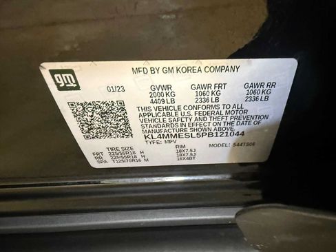 Used 2023 Buick Encore GX Select w/ Safety Package II AWD/4WD image 36