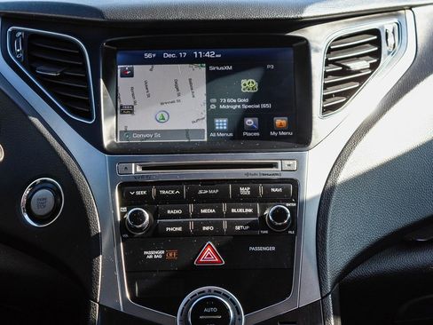 Used 2017 Hyundai Azera Limited image 15