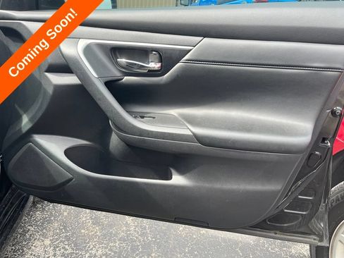 Used 2016 Nissan Altima 2.5 SR FWD image 27