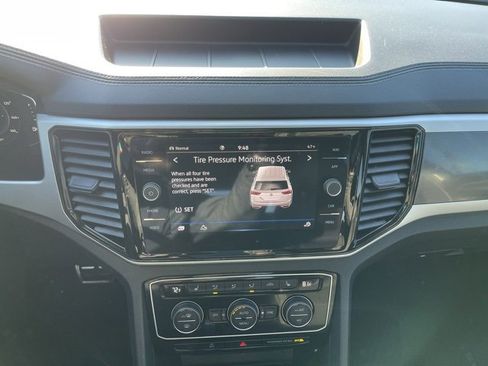 Used 2023 Volkswagen Atlas Cross Sport SEL R-Line image 20