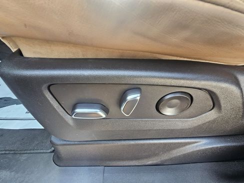 Used 2023 Cadillac Escalade Premium Luxury w/ LPO, Radiant Package image 22