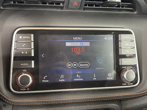 Used 2020 Nissan Kicks SR w/ SR Premium Package image 19