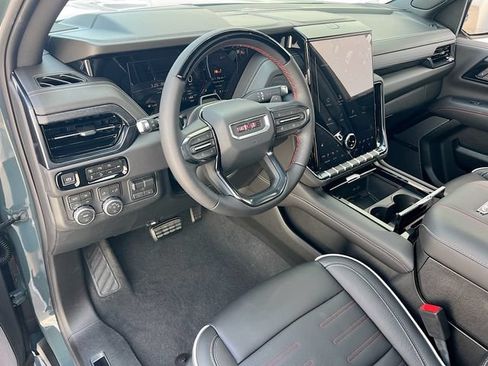 New 2026 GMC Yukon XL AT4 Ultimate AWD/4WD image 6