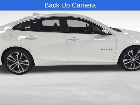 Used 2023 Chevrolet Malibu LT FWD image 2