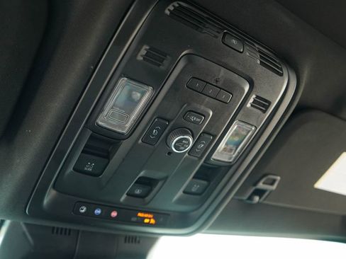 Used 2023 Cadillac Escalade Sport AWD/4WD image 12