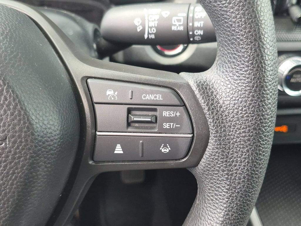 Used 2025 Honda CR-V LX image 22
