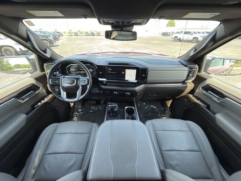 Used 2023 GMC Sierra 1500 SLT w/ SLT Premium Package AWD/4WD image 12