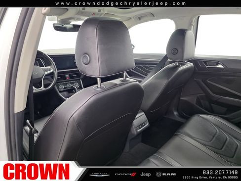 Used 2023 Volkswagen Jetta SEL FWD image 19