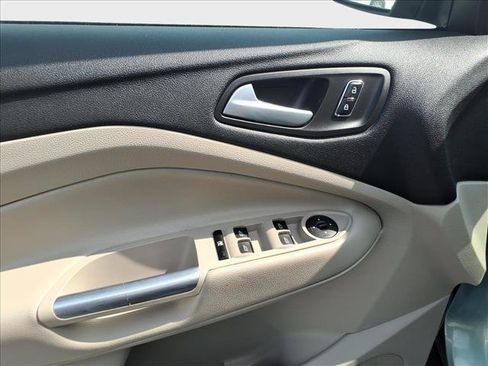 Used 2013 Ford Escape SE FWD image 15