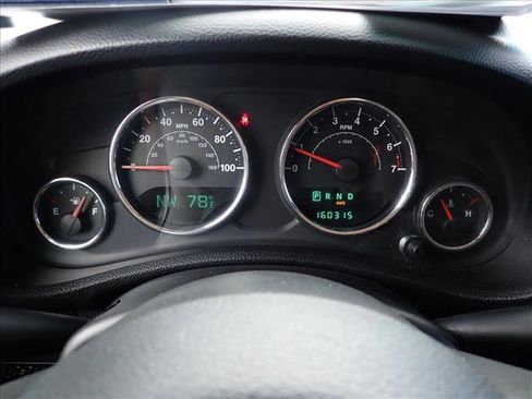Used 2014 Jeep Wrangler Sport w/ Quick Order Package 24S AWD/4WD image 23