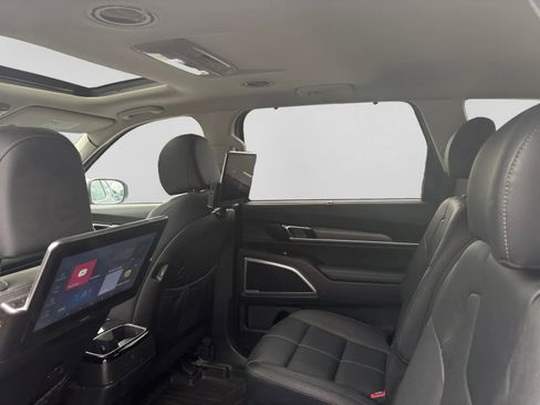 Used 2022 Kia Telluride EX w/ EX Premium Package FWD image 13