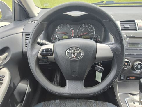 Used 2011 Toyota Corolla S FWD image 12