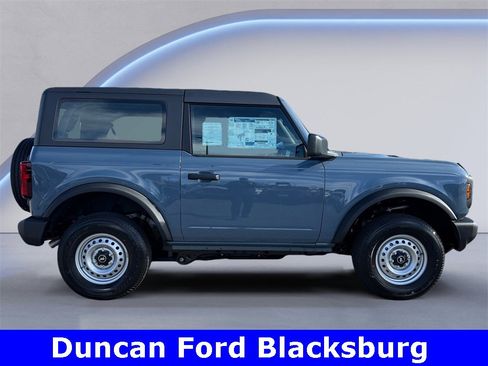 New 2025 Ford Bronco 2-Door image 2