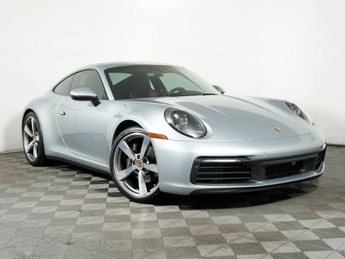 Certified 2022 Porsche 911 Carrera 4 AWD/4WD image 9