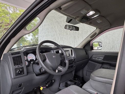 Used 2007 Dodge Ram 2500 Truck SLT AWD/4WD image 12