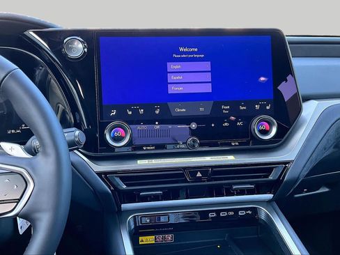 New 2026 Lexus TX 550h AWD Plug-In Hybrid image 6