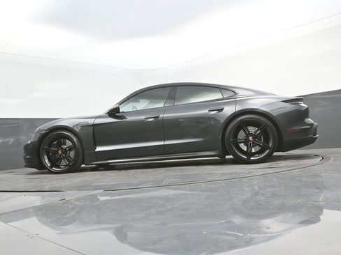 Certified 2020 Porsche Taycan Turbo image 34