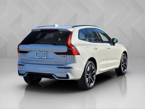 New 2026 Volvo XC60 B5 Plus w/ Protection Package Premier image 6