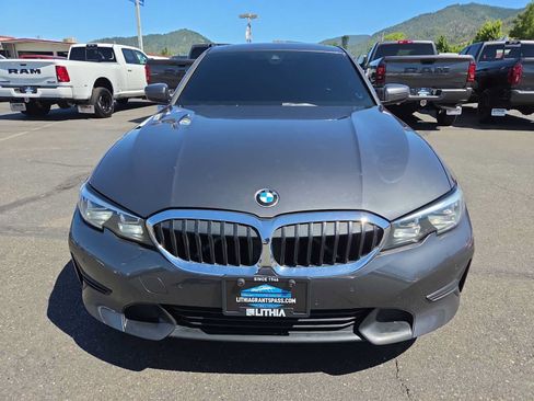 Used 2019 BMW 330i Sedan w/ Driving Assistance Package RWD image 14