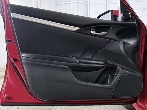 Used 2021 Honda Civic Sport image 19