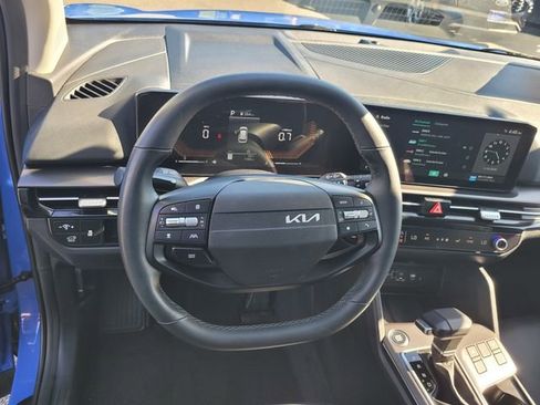 Used 2026 Kia Sportage EX w/ EX Panorama Roof Package image 30