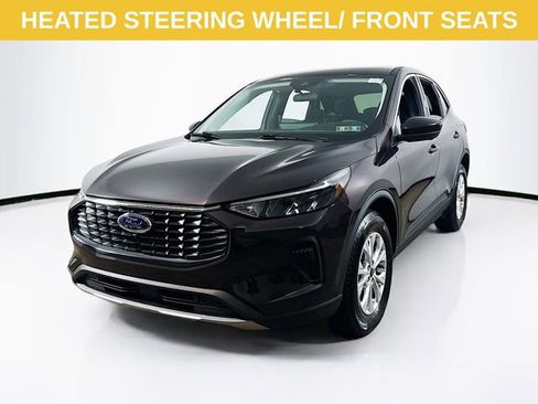 Certified 2023 Ford Escape Active w/ Tech Pack #2 image 3