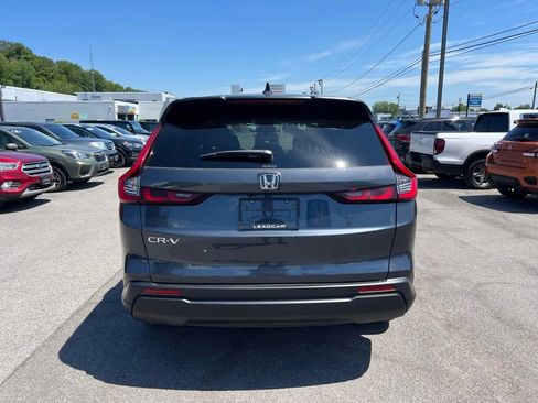 Used 2026 Honda CR-V EX image 4