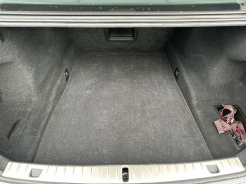 Used 2022 BMW 740i w/ Premium Package RWD image 20