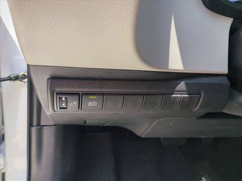 Used 2025 Toyota Corolla LE FWD image 13
