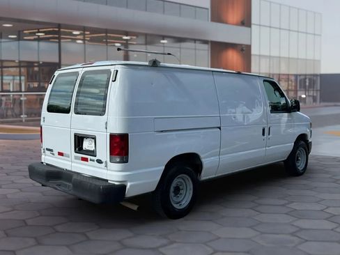 Used 2013 Ford E-150 and Econoline 150 RWD image 6