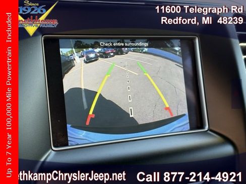 Certified 2021 Jeep Grand Cherokee Laredo image 23