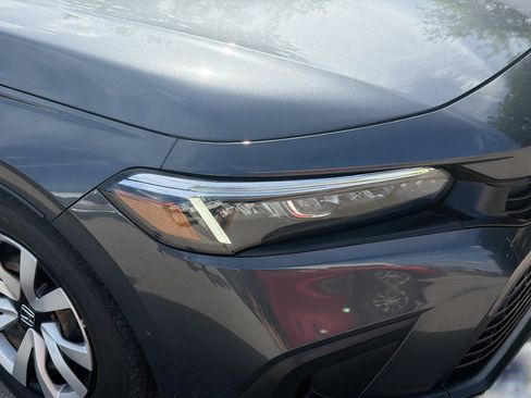 Certified 2023 Honda Civic LX image 33