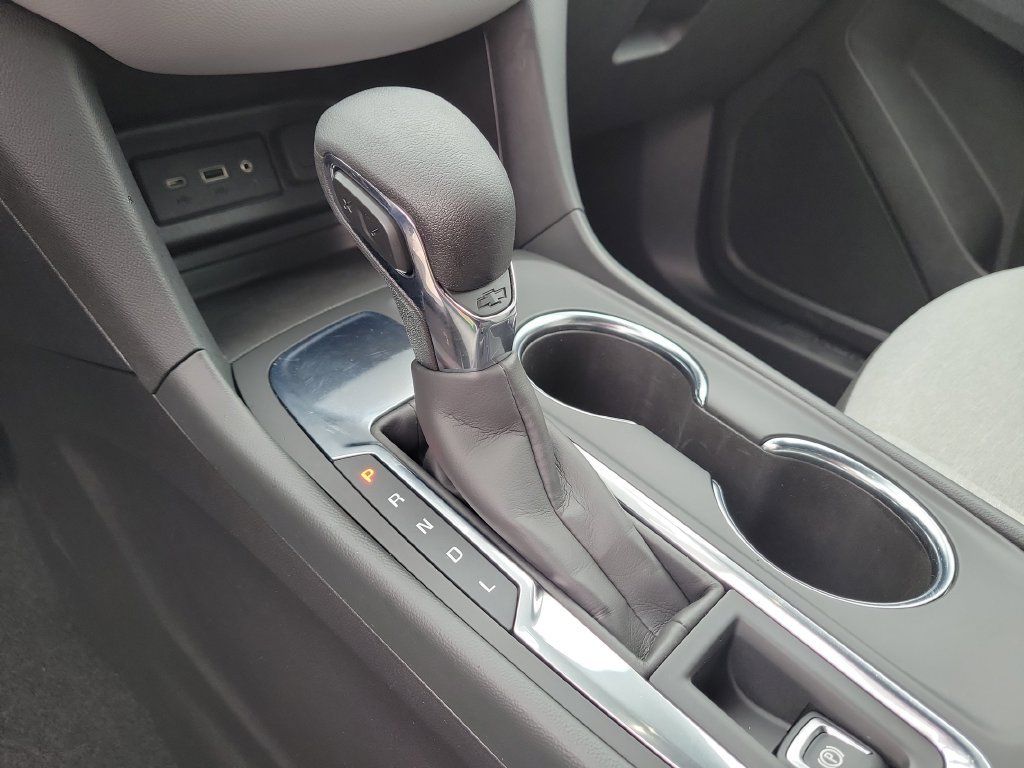Used 2024 Chevrolet Equinox LS w/ LS Convenience Package FWD image 34