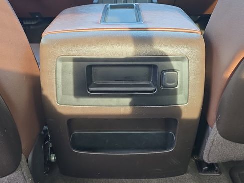 Used 2014 Chevrolet Silverado 1500 High Country w/ High Country Premium Package image 17